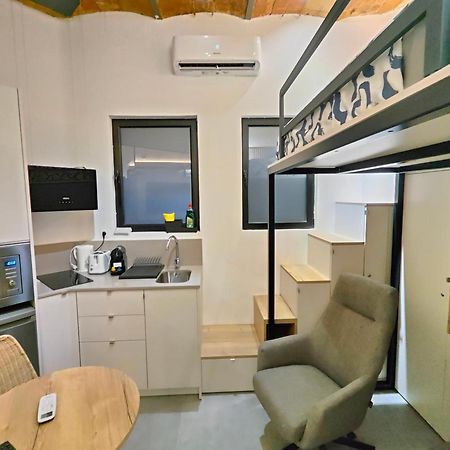 Moderno Estudio Sagrada Familia Барселона Екстериор снимка